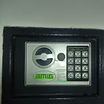 아파트 Alex